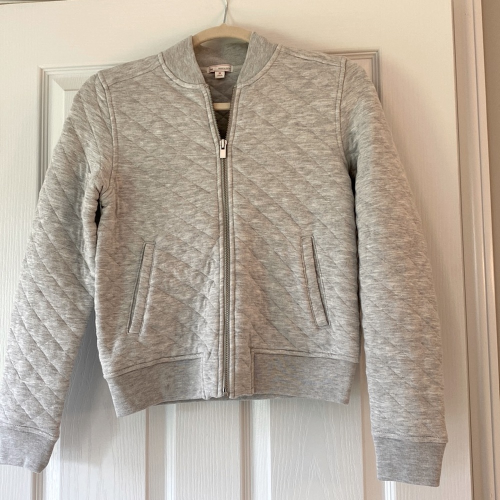 Gap knit quilted bomber jacket grey size XS